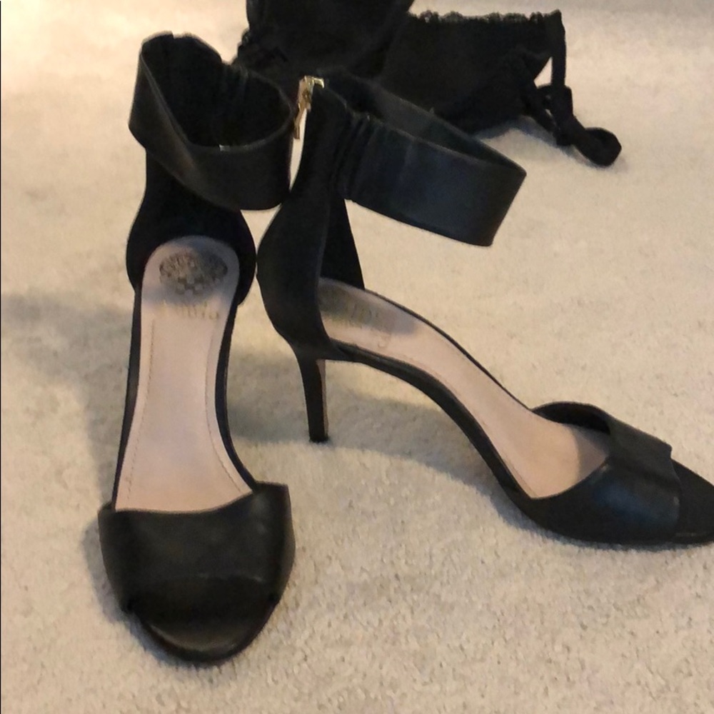 Vince camuto black heel sandals